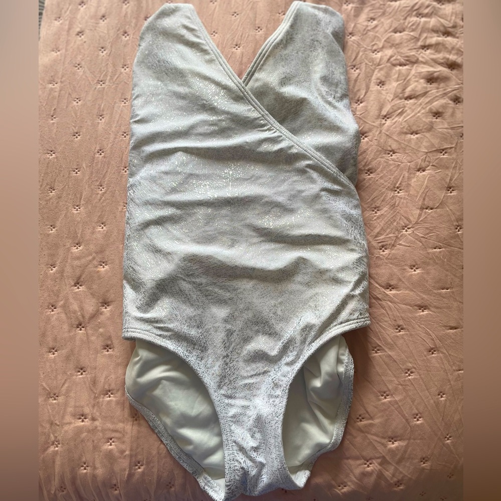 Carmen Marc Valvo Mermaid Shimmer